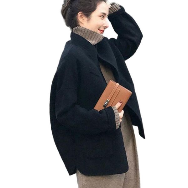 women's wool & blends black coat autumn/winter fashion style korean quilted woolen female cocoon short college
women's wool & blends black coat autumn/winter fashion style korean quilted woolen female cocoon short college