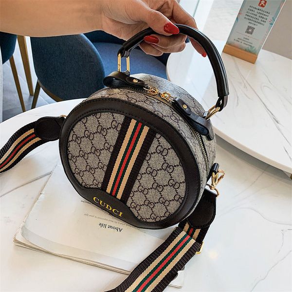 bag female new fashion version versatile same broadband small round bag single shoulder messenger handbags
bag female new fashion version versatile same broadband small round bag single shoulder messenger handbags
