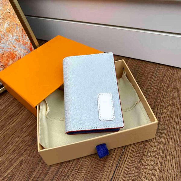 5a+designers new style white blue coin purse pocket wallet it's madeof durable material the ultimatemasculine statement genuine leather, Brown;gray
5a+designers new style white blue coin purse pocket wallet it's madeof durable material the ultimatemasculine statement genuine leather, Brown;gray