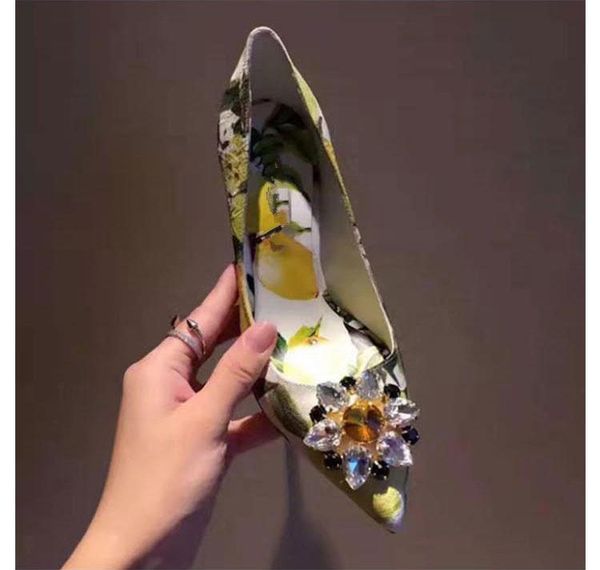 women pumps flower pattern glitter crystal embellished slip on wedding dress party shoes lady stiletto, Black
women pumps flower pattern glitter crystal embellished slip on wedding dress party shoes lady stiletto, Black