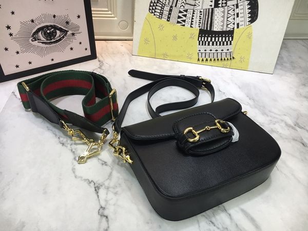 designer lady shoulder bags handbag luxury leather letter buckle fashion classic chain one shoulder famous brand
designer lady shoulder bags handbag luxury leather letter buckle fashion classic chain one shoulder famous brand