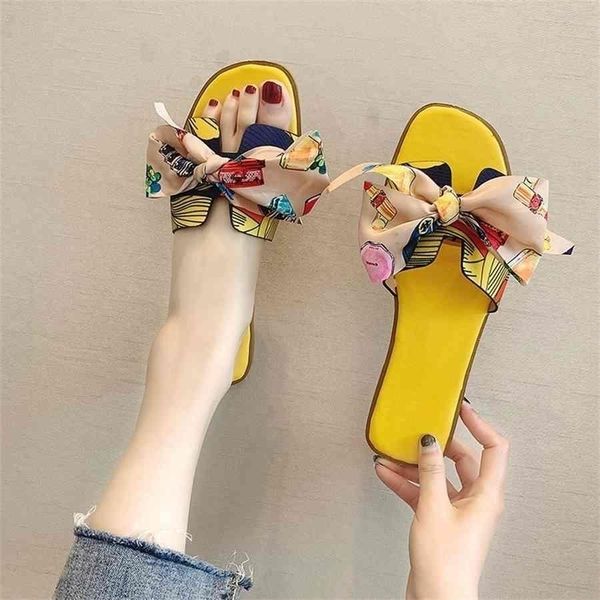 2021 summer fashion sandals shoes women bow summer sandals slipper indoor outdoor flip-flops beach shoes female slippers, Black
2021 summer fashion sandals shoes women bow summer sandals slipper indoor outdoor flip-flops beach shoes female slippers, Black