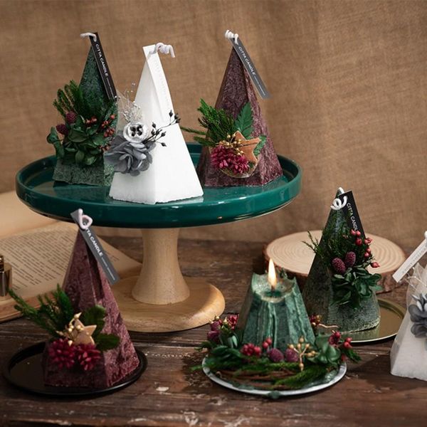 christmas tree candle hand poured scented candles highly scentedrelaxing 2 pcs/pack party gifts
christmas tree candle hand poured scented candles highly scentedrelaxing 2 pcs/pack party gifts