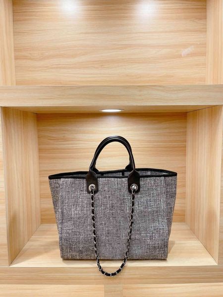 handbag branded crossbody mini luxurys bags designer tote bag shoulder_bag classic design avant-garde beach holiday leisure oph
handbag branded crossbody mini luxurys bags designer tote bag shoulder_bag classic design avant-garde beach holiday leisure oph