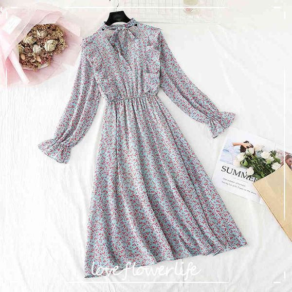 floral printing women chiffon dress spring vintage v-neck bow ruffles party vestidos female casual women midi dress 210521, Black;gray
floral printing women chiffon dress spring vintage v-neck bow ruffles party vestidos female casual women midi dress 210521, Black;gray