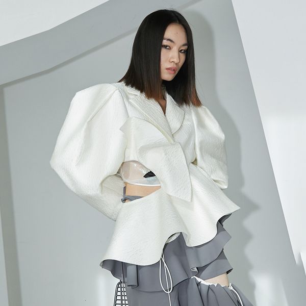 patchwork ruffle for female lapel collar lantern long sleeve lace up bowknot hollow out women's coat tide, Black;brown
patchwork ruffle for female lapel collar lantern long sleeve lace up bowknot hollow out women's coat tide, Black;brown