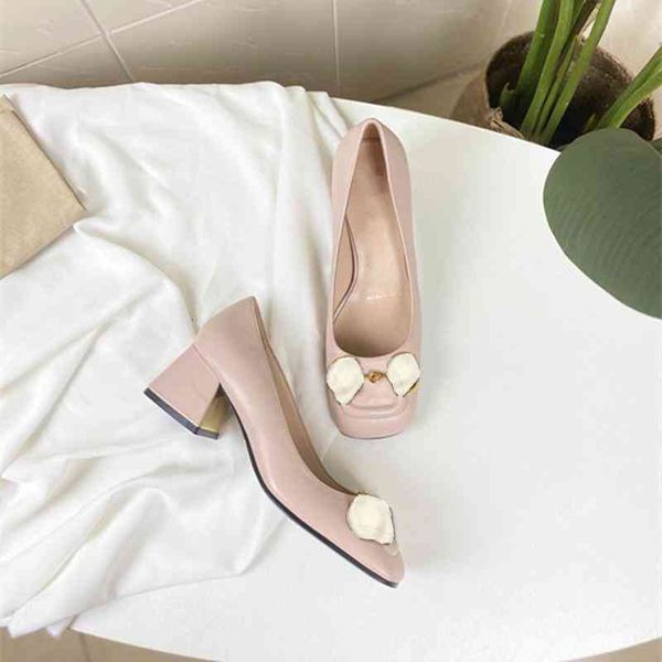 women's est style formal designer fashion shoes thick high heel metal fastener decoration comfortable genuine leather 34-41, Black
women's est style formal designer fashion shoes thick high heel metal fastener decoration comfortable genuine leather 34-41, Black