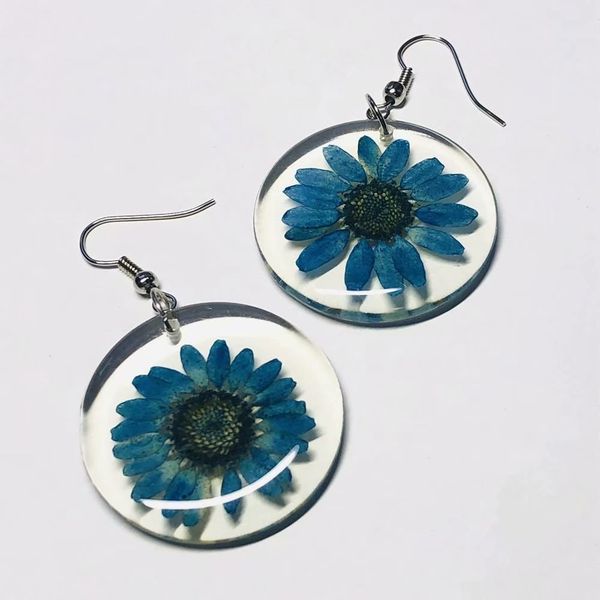 fashion clear resin real dye flower earrings for women girls sunflower round earring wedding party jewelry, Golden;silver
fashion clear resin real dye flower earrings for women girls sunflower round earring wedding party jewelry, Golden;silver
