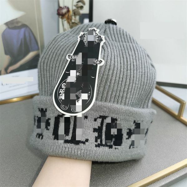 knitted hat men women autumn winter outdoor sport caps solid color warm hats super good quality, Blue;gray
knitted hat men women autumn winter outdoor sport caps solid color warm hats super good quality, Blue;gray