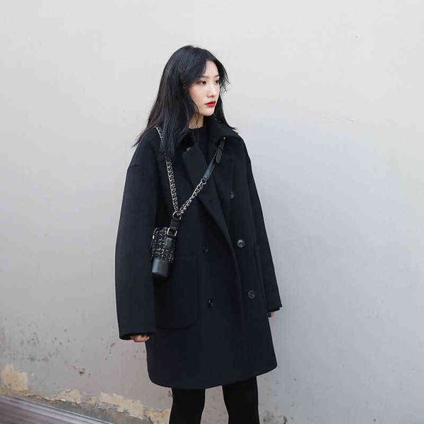 autumn and winter 2021 korean loose double breasted woolen coat female hepburn small black
autumn and winter 2021 korean loose double breasted woolen coat female hepburn small black