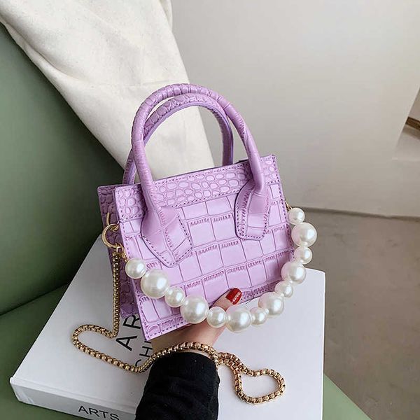 mini female 2021 fashion pearl chain bag versatile alligator single shoulder msenger bag
mini female 2021 fashion pearl chain bag versatile alligator single shoulder msenger bag