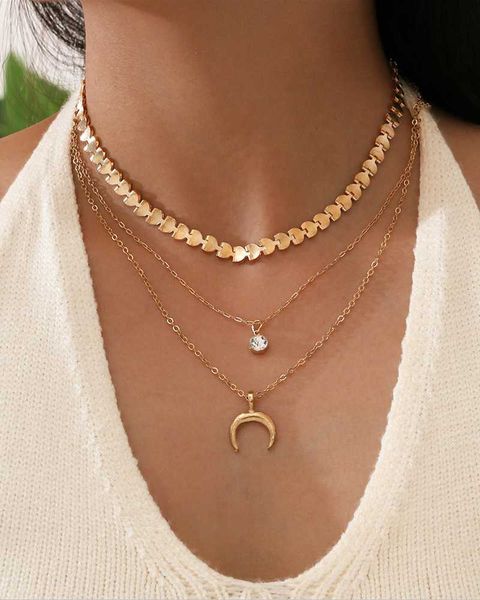 pendant necklaces 3pcs/set bohemia style moon crystal fishtail mixed necklace for women 2021 gold color multi layer charm chain, Silver
pendant necklaces 3pcs/set bohemia style moon crystal fishtail mixed necklace for women 2021 gold color multi layer charm chain, Silver