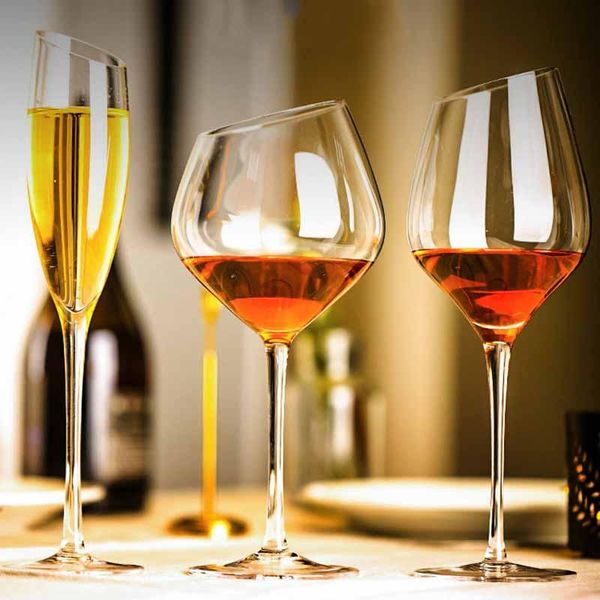 lead-crystal red wine glass, champagne bordeaux handmade one-piece goblet---for merchants glasses
lead-crystal red wine glass, champagne bordeaux handmade one-piece goblet---for merchants glasses