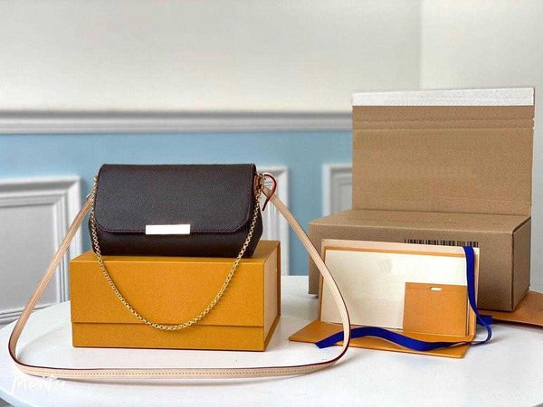 ladies fashion classic handbag messenger bag small chain wallet purchasing wholesale
ladies fashion classic handbag messenger bag small chain wallet purchasing wholesale