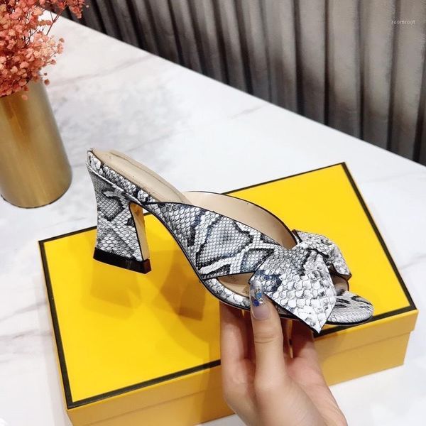 women snakeskin modern slippers summer genuine leather luxury flat vintage slip on slides bowtie sandals1, Black
women snakeskin modern slippers summer genuine leather luxury flat vintage slip on slides bowtie sandals1, Black
