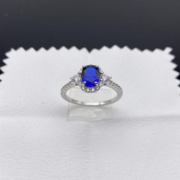 cluster rings s in europe and the fashion 925 sterling silver delicate ring platinum zircon ms sky blue crystal jewelry gifts, Golden;silver
cluster rings s in europe and the fashion 925 sterling silver delicate ring platinum zircon ms sky blue crystal jewelry gifts, Golden;silver