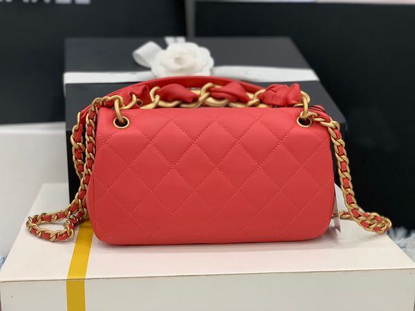 the most classic ladies luxury fashion diamond lattice candy color cosmetic bag portable
the most classic ladies luxury fashion diamond lattice candy color cosmetic bag portable