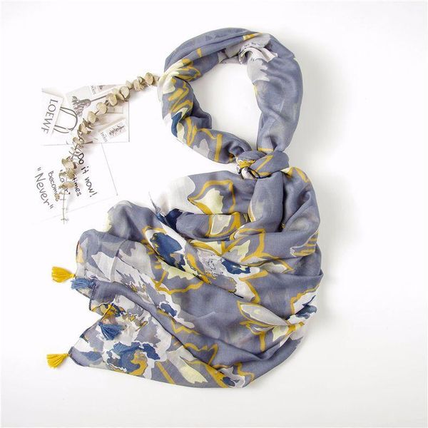 scarves 2021 floral flower print cotton thin with tassel women fashion viscose long hijab headwear neckerchief beach cover up, Blue;gray
scarves 2021 floral flower print cotton thin with tassel women fashion viscose long hijab headwear neckerchief beach cover up, Blue;gray