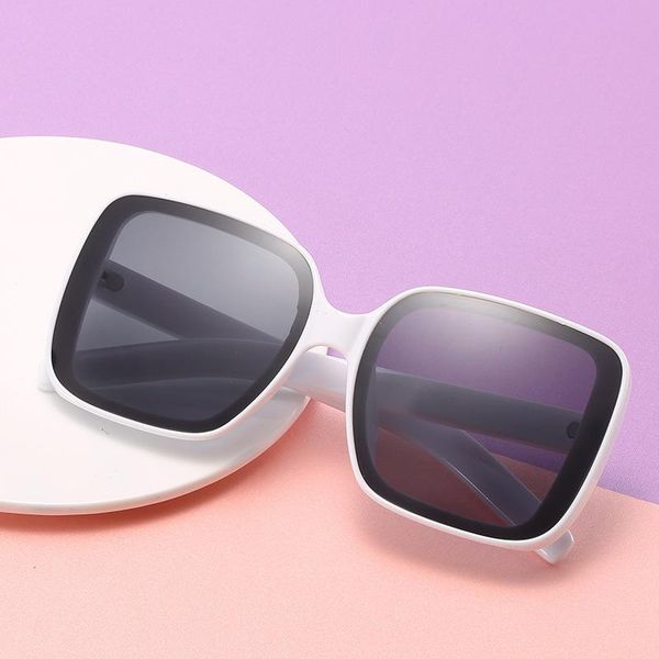 sunglasses 2021 arrival vintage fashion women men classic design brand plastic frame sun mirror eyewear uv400, White;black
sunglasses 2021 arrival vintage fashion women men classic design brand plastic frame sun mirror eyewear uv400, White;black
