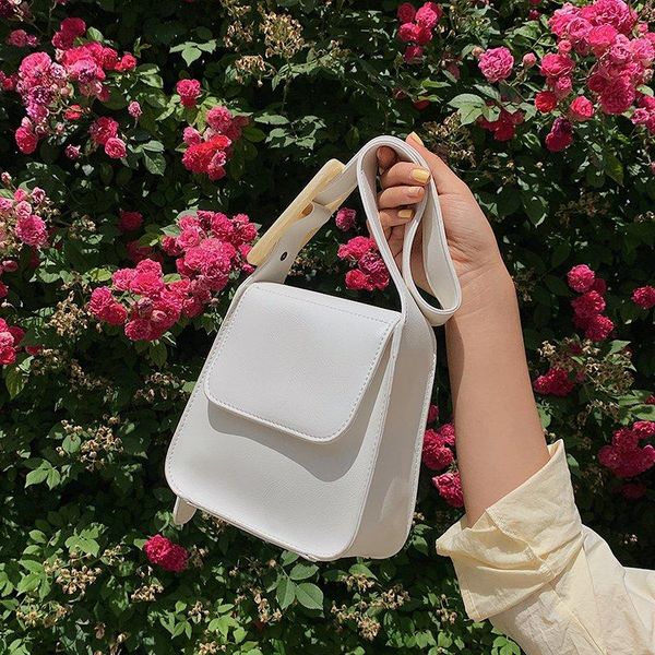 evening bags simple mini flip crossbody for women 2021 summer design elegant ladies shoulder portable tote handbags and purses
evening bags simple mini flip crossbody for women 2021 summer design elegant ladies shoulder portable tote handbags and purses