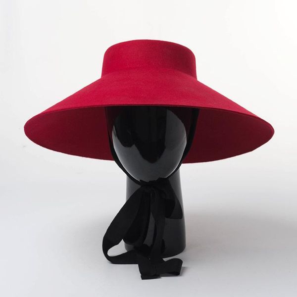 autumn and winter woman shallow big brim wool hat stage catwalk modeling bandage felt dome black red wide hats, Blue;gray
autumn and winter woman shallow big brim wool hat stage catwalk modeling bandage felt dome black red wide hats, Blue;gray