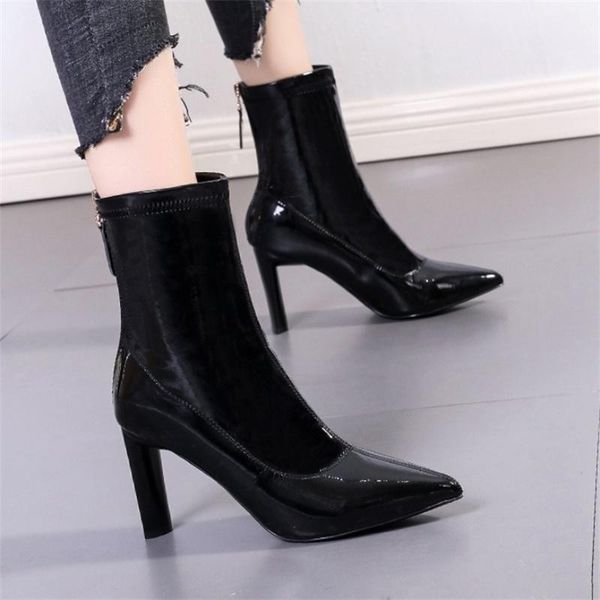 boots black high-heeled women's british style 2021 winter thin medium pointed thick heel
boots black high-heeled women's british style 2021 winter thin medium pointed thick heel