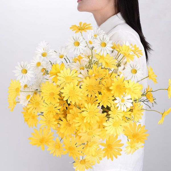 decorative flowers & wreaths 1/3/5 branch little daisy artificial gerbera german chamomile wedding home decor silk fake plants christmas fal
decorative flowers & wreaths 1/3/5 branch little daisy artificial gerbera german chamomile wedding home decor silk fake plants christmas fal