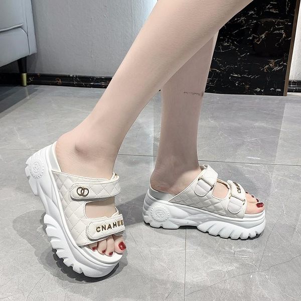 summer high-heeled casual women's sandals thick-soled non-slip slope with student buckle all-match sports shoes slippers, Black
summer high-heeled casual women's sandals thick-soled non-slip slope with student buckle all-match sports shoes slippers, Black