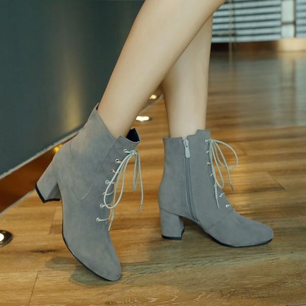 boots big size 11 12 13 14 15 16 17 euro-american style round head, thick heel, high heel front lace side zipper, Black
boots big size 11 12 13 14 15 16 17 euro-american style round head, thick heel, high heel front lace side zipper, Black
