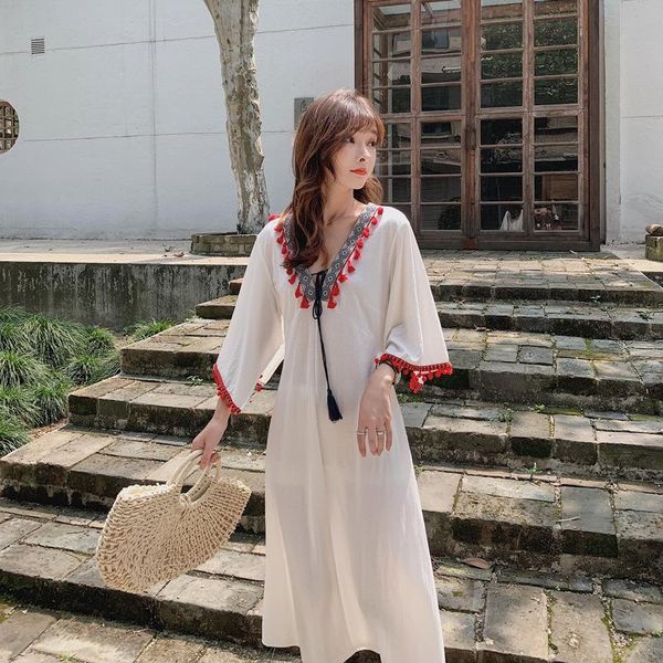 casual dresses bohemian style long skirt vacation thailand nepal split flying sleeves fringed fur ball stitching v-neck large size slim dres, Black;gray
casual dresses bohemian style long skirt vacation thailand nepal split flying sleeves fringed fur ball stitching v-neck large size slim dres, Black;gray