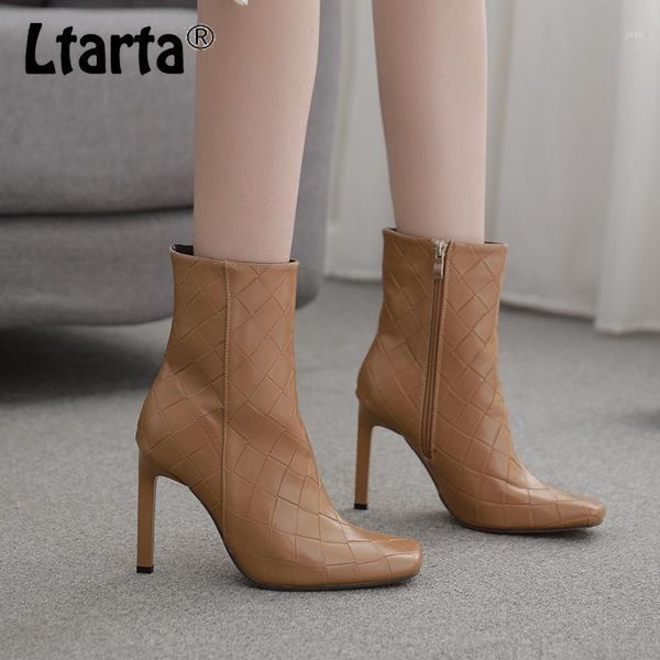 boots ltarta 2021 spring women's shoes square toe stiletto 35-42 large size high heel short -96-71, Black
boots ltarta 2021 spring women's shoes square toe stiletto 35-42 large size high heel short -96-71, Black