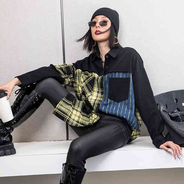 women's blouses & shirts tuogu chao brand women's clothing autumn winter european letter printed denim coat medium long contrast c, White
women's blouses & shirts tuogu chao brand women's clothing autumn winter european letter printed denim coat medium long contrast c, White
