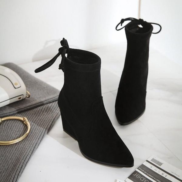 boots big size 9 10 11 12 women shoes ankle for ladies woman winter rear strap with pointed tip, Black
boots big size 9 10 11 12 women shoes ankle for ladies woman winter rear strap with pointed tip, Black