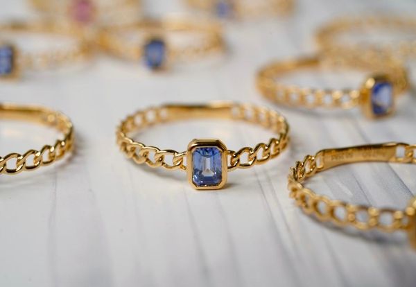 cluster rings sx solid 18k gold nature 0.21ct blue sapphire gemstones diamonds for women fine jewelry presents, Golden;silver
cluster rings sx solid 18k gold nature 0.21ct blue sapphire gemstones diamonds for women fine jewelry presents, Golden;silver