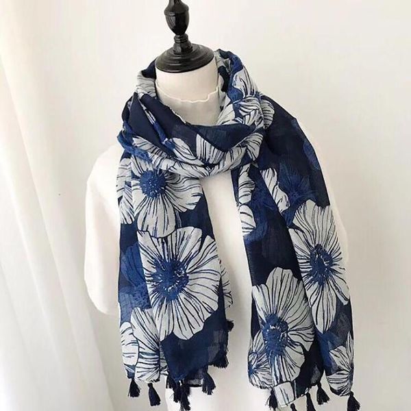 silk scarf women silk wraps shawls and scarves female printed floral beach cover up ladies bandana1, Blue;gray
silk scarf women silk wraps shawls and scarves female printed floral beach cover up ladies bandana1, Blue;gray