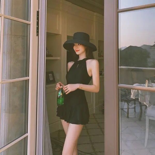 swimsuits for women' feeling, Red;black
swimsuits for women' feeling, Red;black