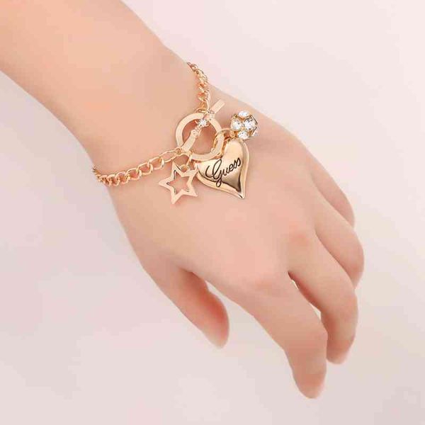 geometric shape stainless steel wrist jewelry valentine's day gift bracelet chain pentagram heart crystal, Golden;silver
geometric shape stainless steel wrist jewelry valentine's day gift bracelet chain pentagram heart crystal, Golden;silver