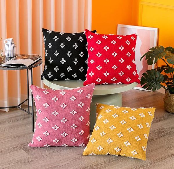 cushion/decorative pillow white small flower yellow pink embroidered pillowcase home residents style decoration living room sofa back
cushion/decorative pillow white small flower yellow pink embroidered pillowcase home residents style decoration living room sofa back
