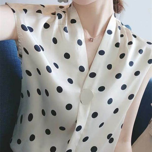ldyrwqy korean fashion temperament v-neck polka dot all-match loose chiffon shirt polyester 210603, White
ldyrwqy korean fashion temperament v-neck polka dot all-match loose chiffon shirt polyester 210603, White