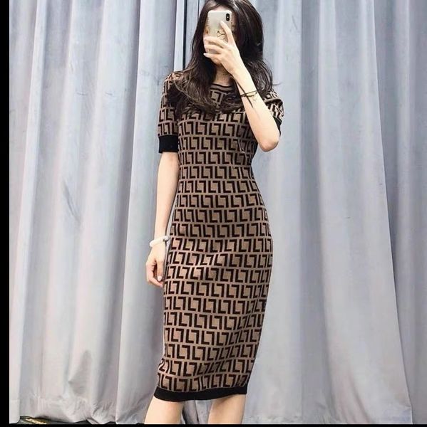 women casual dresses classic long sleeve dress fashion letter pattern antumn knitted sweater ff short sleeves quality wo, Black;gray
women casual dresses classic long sleeve dress fashion letter pattern antumn knitted sweater ff short sleeves quality wo, Black;gray