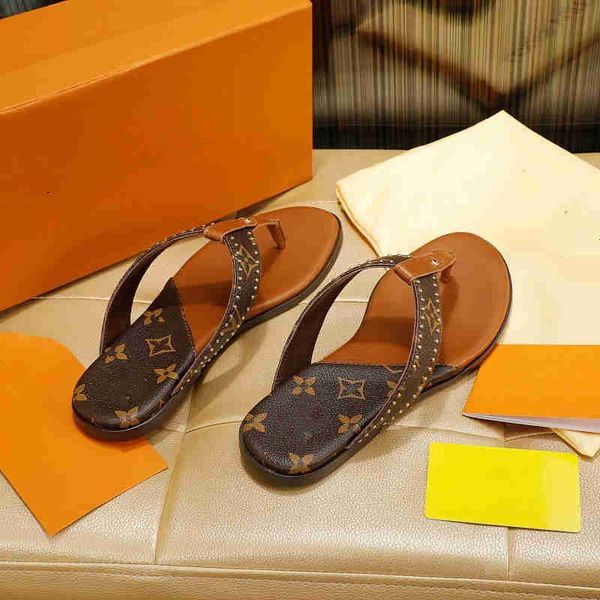 2021 women slippers embroidery sandal floral brocade fashion flip flops striped beach genuine leather dazzle flowers slipper 35color, Black
2021 women slippers embroidery sandal floral brocade fashion flip flops striped beach genuine leather dazzle flowers slipper 35color, Black