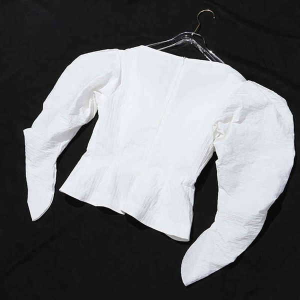 hoodie white patchwork pearl blouse for women v neck long sleeve casual korean shirt female fashion clothing 2021, Black
hoodie white patchwork pearl blouse for women v neck long sleeve casual korean shirt female fashion clothing 2021, Black