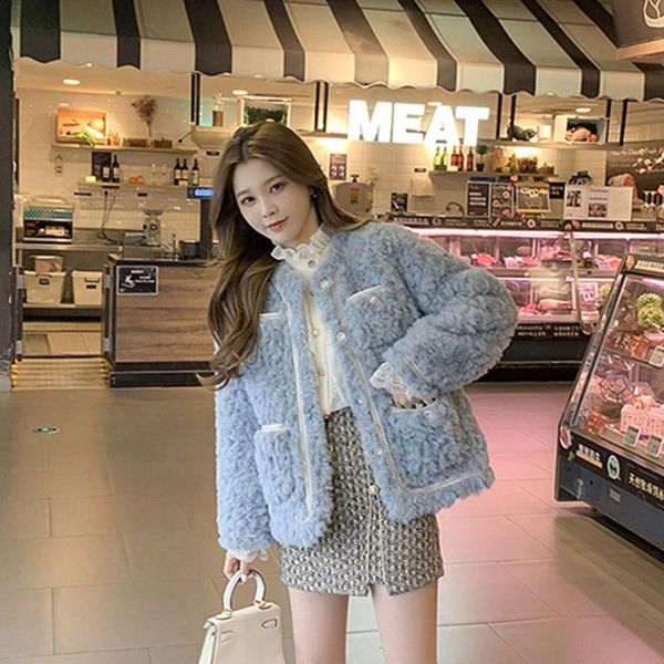 women's fur & faux women 2021 autumn winter fashion coat female casual slim long sleeve fake jacket outerwear casaco feminino c375, Black
women's fur & faux women 2021 autumn winter fashion coat female casual slim long sleeve fake jacket outerwear casaco feminino c375, Black