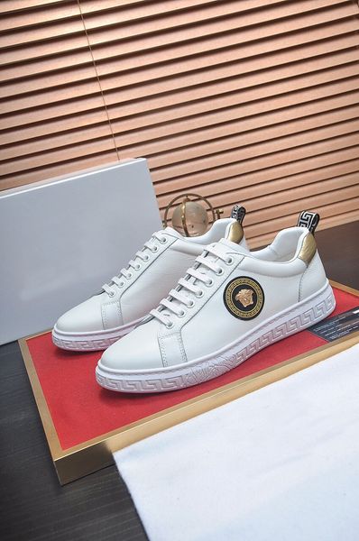 designer 2021 men genuine leather platform sneakers breathable fashion brand comfort casual trainers shoes size 38-45, Red;white
designer 2021 men genuine leather platform sneakers breathable fashion brand comfort casual trainers shoes size 38-45, Red;white