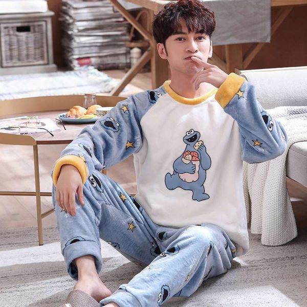 men's pajamas set young warm flanel male long mouwen herfst winter loose men home coral fleece nightwear + broek, Black;brown
men's pajamas set young warm flanel male long mouwen herfst winter loose men home coral fleece nightwear + broek, Black;brown