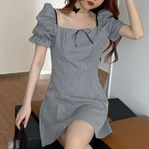 black and white chess slim sleeve japanese beautiful in the shape of vintage dress summer, Black;gray
black and white chess slim sleeve japanese beautiful in the shape of vintage dress summer, Black;gray