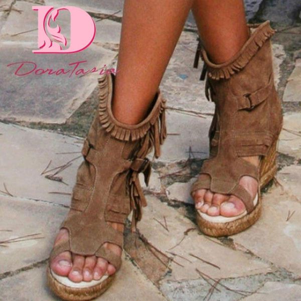 big size 34-43 fashion fringe gladiator sandals wedges high heels summer women's party platform retro shoes woman, Black
big size 34-43 fashion fringe gladiator sandals wedges high heels summer women's party platform retro shoes woman, Black