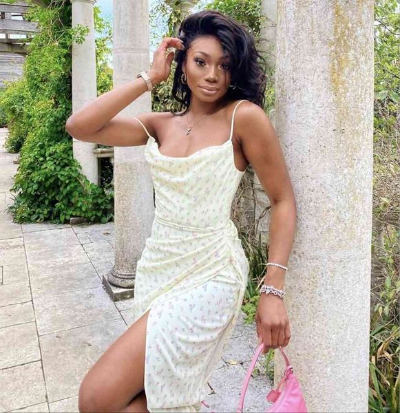 female fashion winter off the shoulder floral impression elegant night party dress, Black;gray
female fashion winter off the shoulder floral impression elegant night party dress, Black;gray