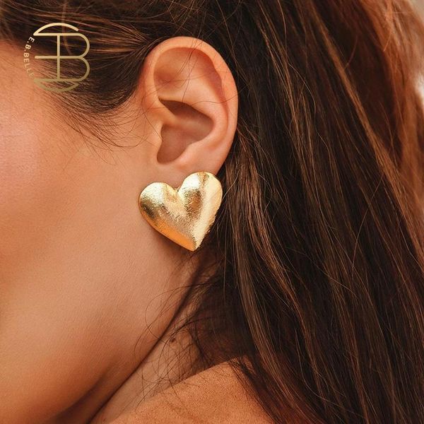 stud 2021 fashion lady's chic metal earrings rose gold heart for women, Golden;silver
stud 2021 fashion lady's chic metal earrings rose gold heart for women, Golden;silver