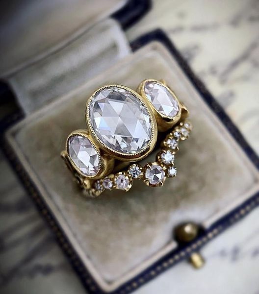wedding rings luxury unique fashion jewelry ladies wedding/engagement ring, Slivery;golden
wedding rings luxury unique fashion jewelry ladies wedding/engagement ring, Slivery;golden